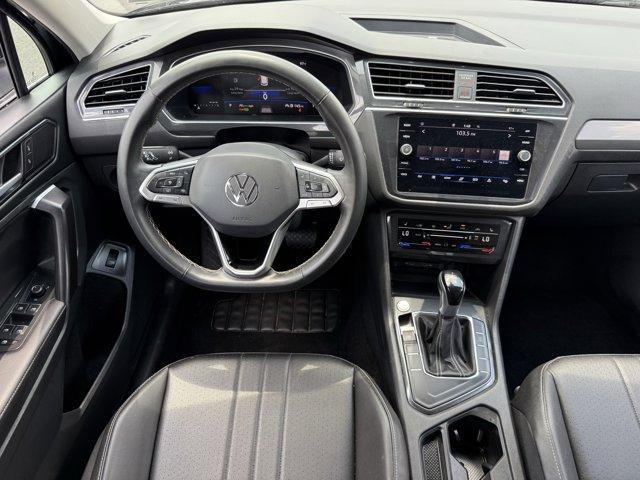 Photo of 2024 Deep Black Pearl Effect Volkswagen Tiguan
