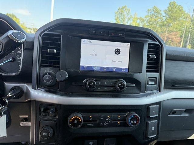 Photo of 2022 White Ford F-150