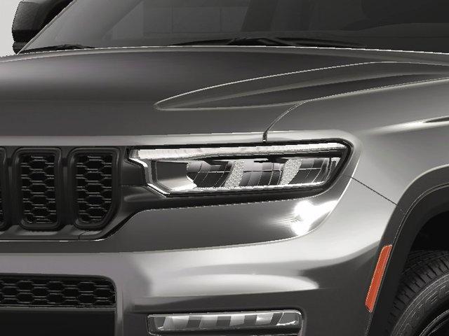 Photo of 2025 Metallic Jeep Grand Cherokee L