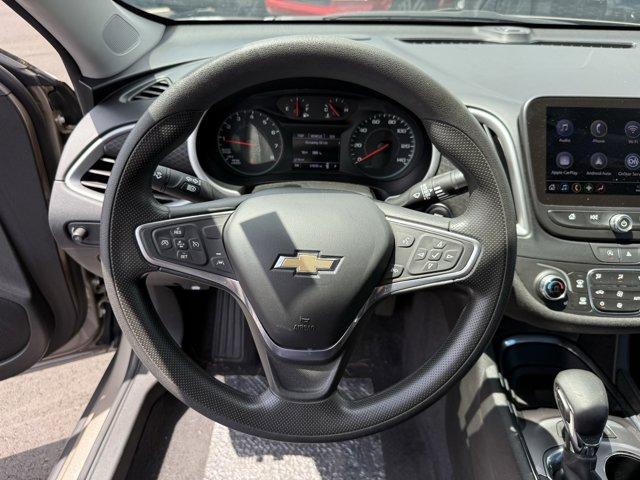 Photo of 2023 Mineral Gray Metallic Chevrolet Malibu