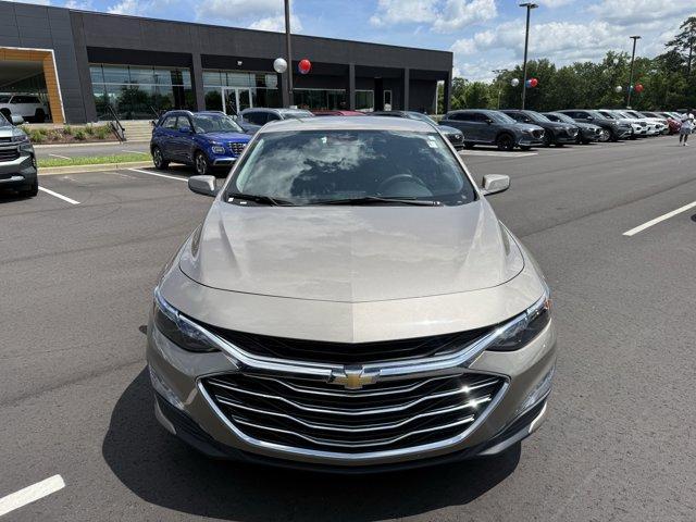 Photo of 2023 Mineral Gray Metallic Chevrolet Malibu