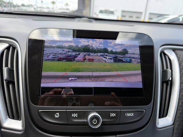 Photo of 2023 Mineral Gray Metallic Chevrolet Malibu