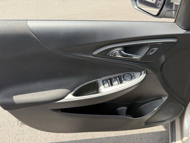 Photo of 2023 Mineral Gray Metallic Chevrolet Malibu