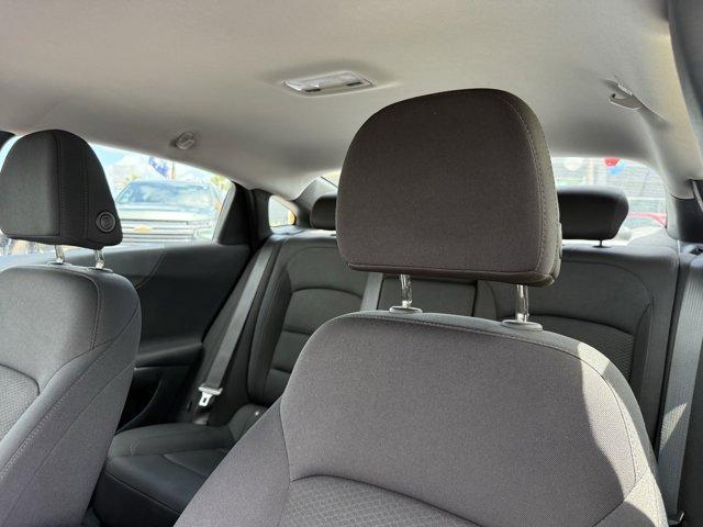 Photo of 2023 Mineral Gray Metallic Chevrolet Malibu