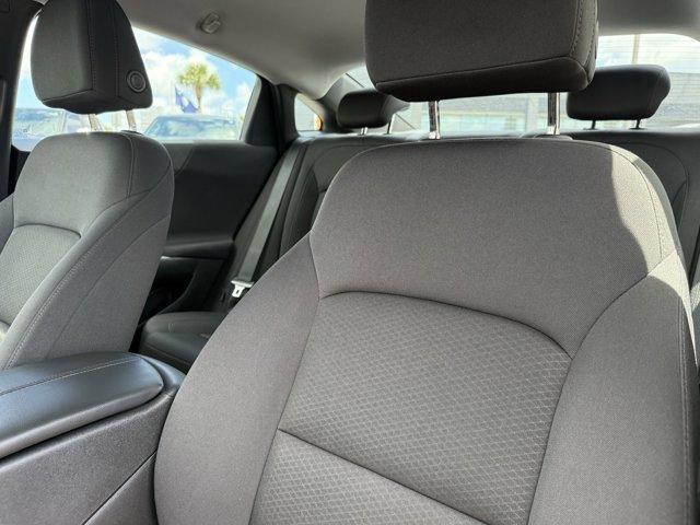 Photo of 2023 Mineral Gray Metallic Chevrolet Malibu