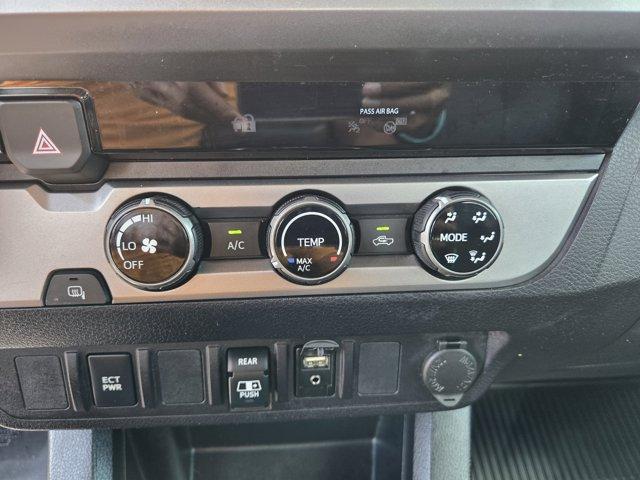 Photo of 2018 Gray Toyota Tacoma