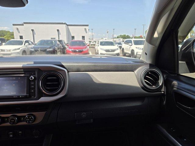 Photo of 2018 Gray Toyota Tacoma