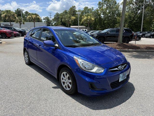 Photo of 2012 Marathon Blue Hyundai Accent