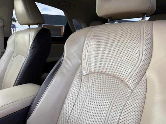 Photo of 2016 Rust Lexus RX 350