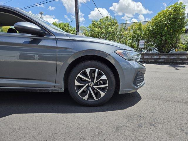 Photo of 2024 Platinum Gray Metallic Volkswagen Jetta