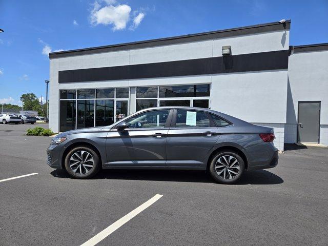 Photo of 2024 Platinum Gray Metallic Volkswagen Jetta