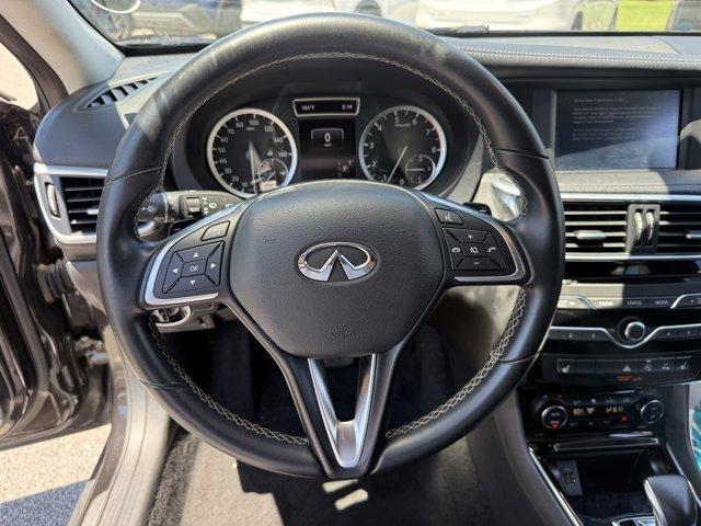 Photo of 2019 Pearlescent Black INFINITI QX30