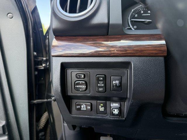 Photo of 2017 Black Toyota Tundra