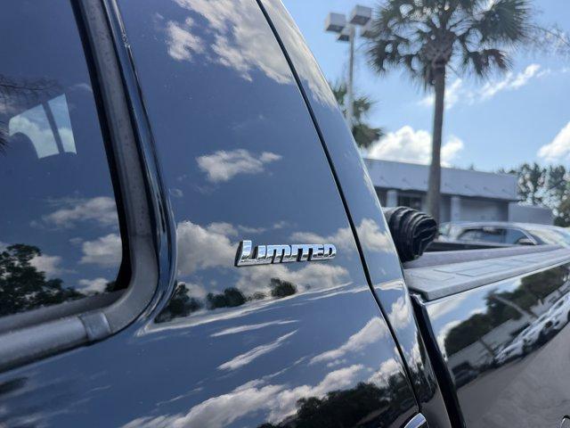 Photo of 2017 Black Toyota Tundra