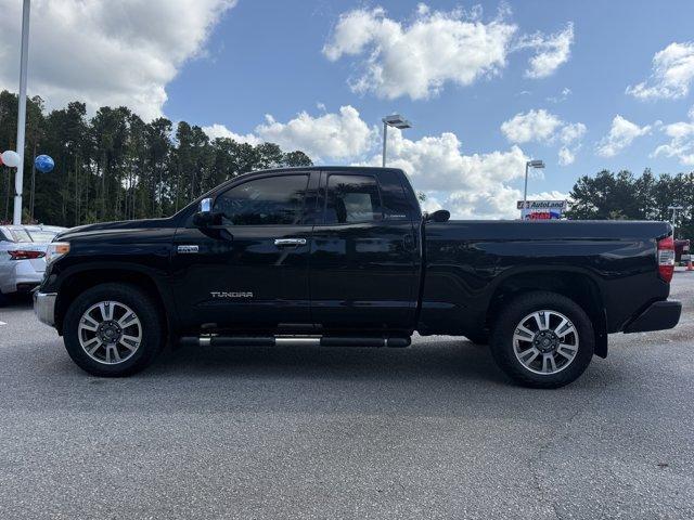 Photo of 2017 Black Toyota Tundra
