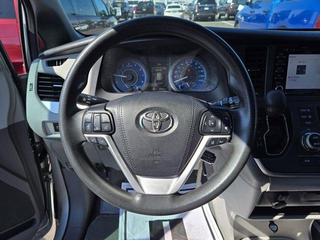 Photo of 2020  Toyota Sienna