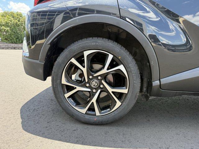 Photo of 2020 Black Toyota C-HR
