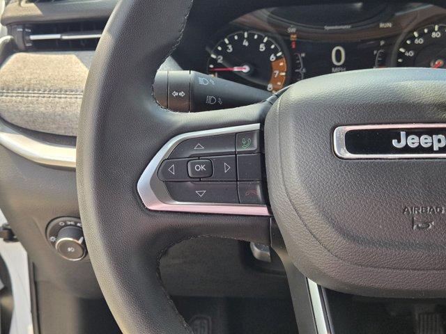 Photo of 2024 Bright White Clearcoat Jeep Compass