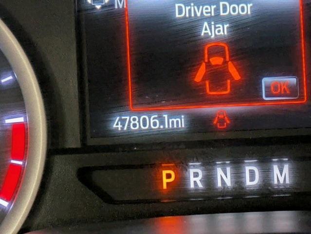 Photo of 2022 Oxford White Ford F-350