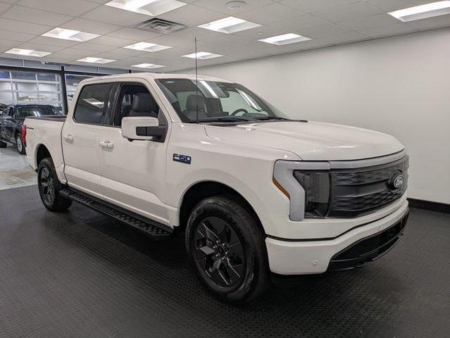 Photo of 2024 Star White Ford F-150 Lightning