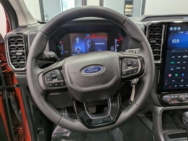 Photo of 2024 Hot Pepper Red Metallic Tinted Clearcoat Ford Ranger
