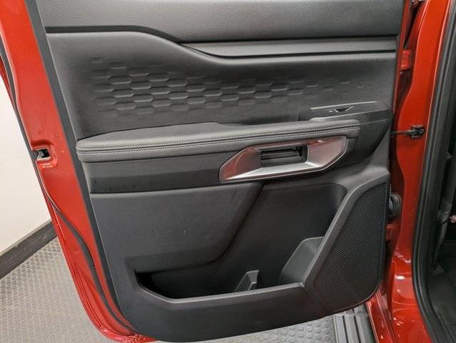 Photo of 2024 Hot Pepper Red Metallic Tinted Clearcoat Ford Ranger