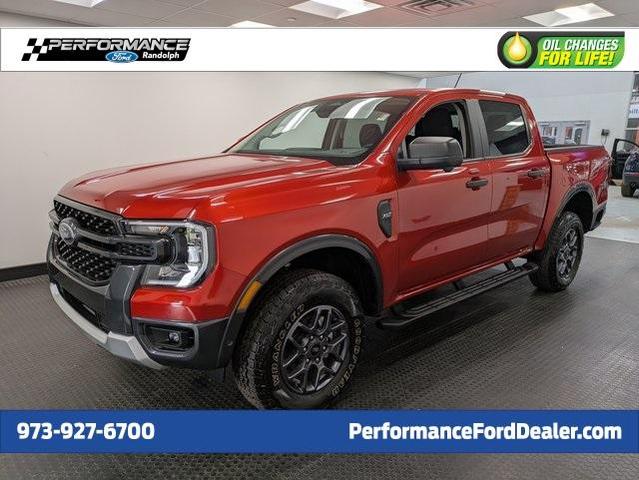 Photo of 2024 Hot Pepper Red Metallic Tinted Clearcoat Ford Ranger