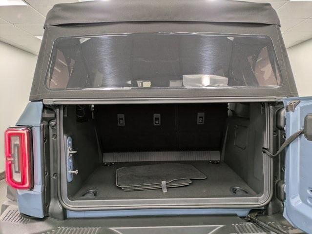 Photo of 2024 Azure Gray Metallic Ford Bronco