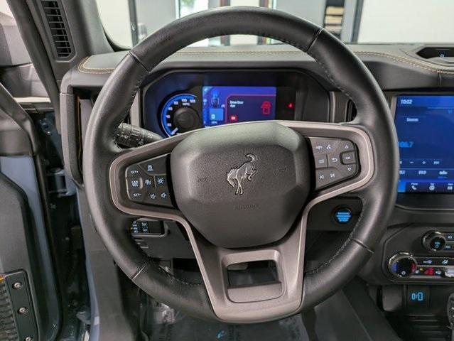 Photo of 2024 Azure Gray Metallic Ford Bronco