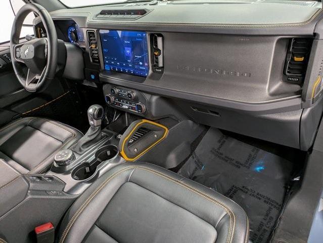 Photo of 2024 Azure Gray Metallic Ford Bronco