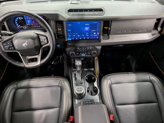 Photo of 2024 Azure Gray Metallic Ford Bronco