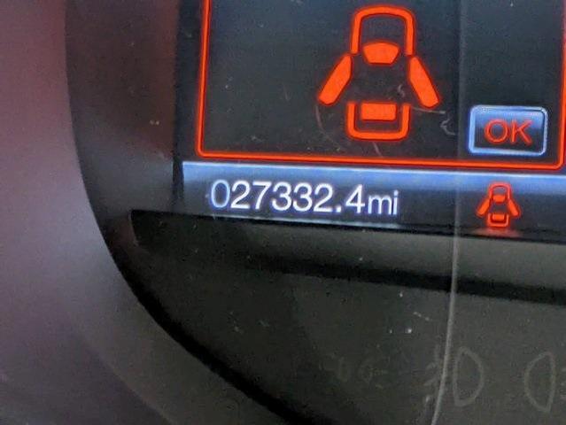 Photo of 2022 Agate Black Metallic Ford Edge
