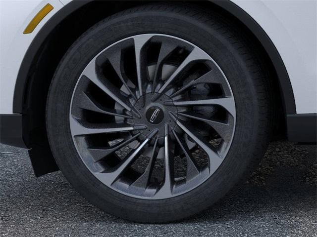 Photo of 2025 Pristine White Lincoln Aviator