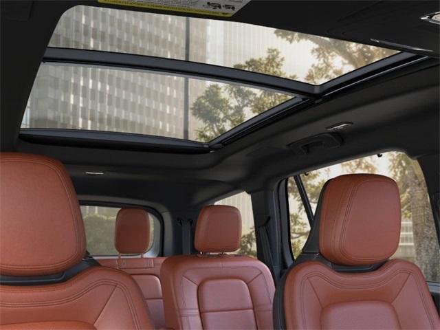 Photo of 2025 Pristine White Lincoln Aviator