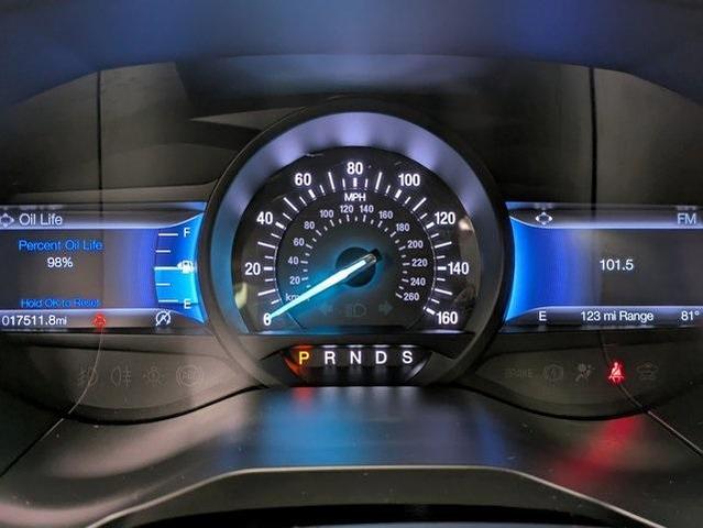 Photo of 2022 Agate Black Metallic Ford Edge
