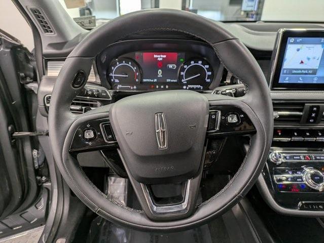 Photo of 2022 Metallic Lincoln Corsair