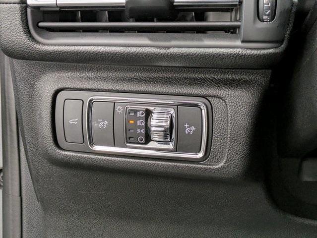 Photo of 2022 Metallic Lincoln Corsair