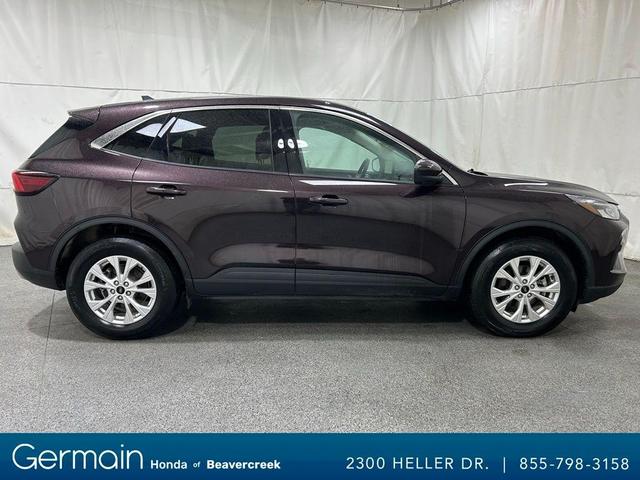 Photo of 2023 Cinnabar Red Metallic Ford Escape