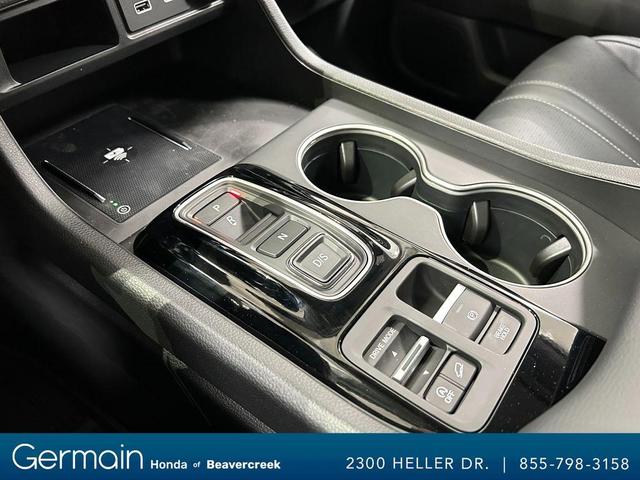 Photo of 2025 Modern Steel Metallic Honda Pilot