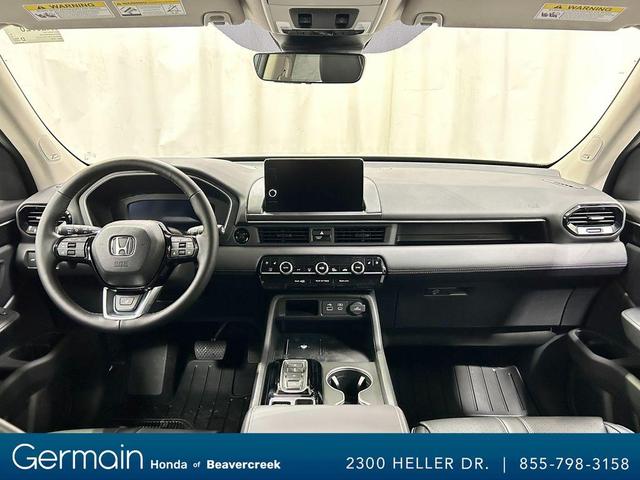 Photo of 2025 Modern Steel Metallic Honda Pilot