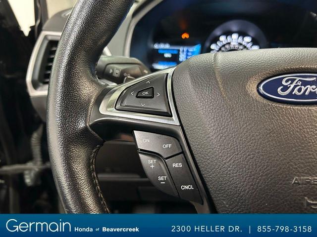 Photo of 2023 Agate Black Metallic Ford Edge