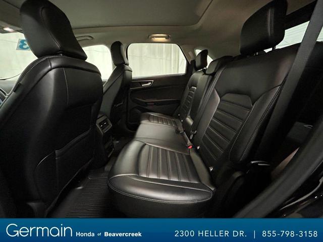 Photo of 2023 Agate Black Metallic Ford Edge