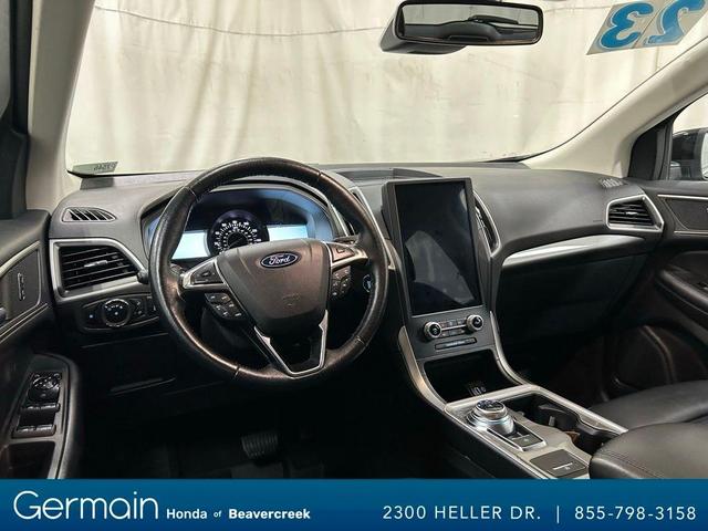 Photo of 2023 Agate Black Metallic Ford Edge