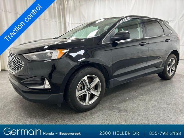 Photo of 2023 Agate Black Metallic Ford Edge