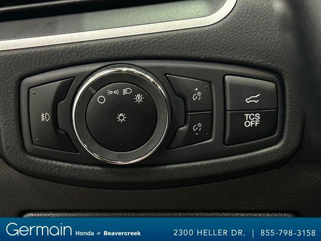 Photo of 2023 Agate Black Metallic Ford Edge