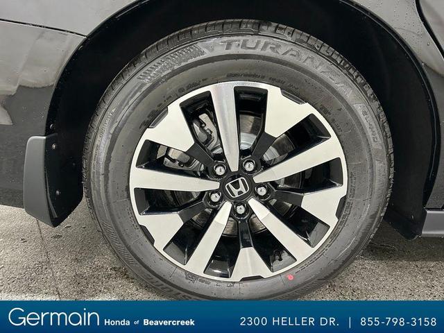 Photo of 2026 Crystal Black Pearl Honda Odyssey