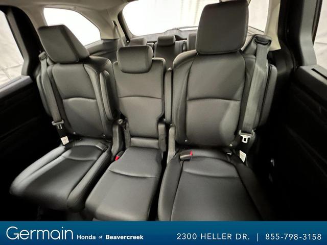 Photo of 2026 Crystal Black Pearl Honda Odyssey