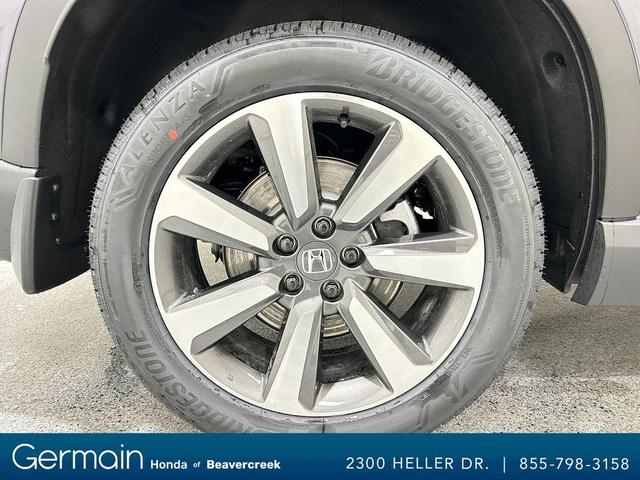 Photo of 2025 Modern Steel Metallic Honda Pilot