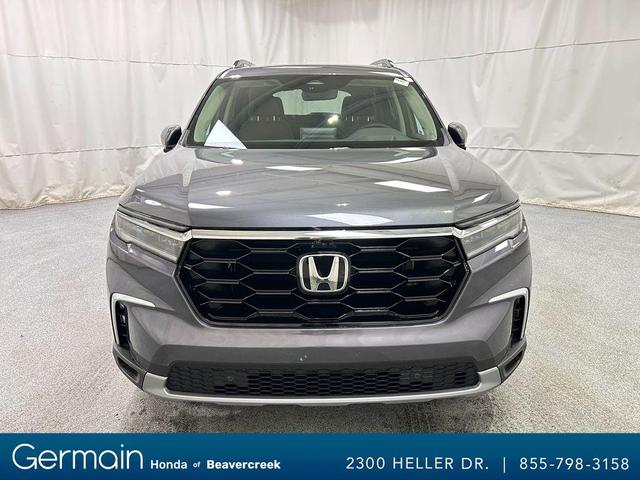 Photo of 2025 Modern Steel Metallic Honda Pilot