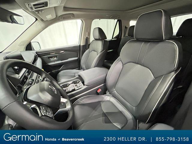 Photo of 2025 Modern Steel Metallic Honda Pilot